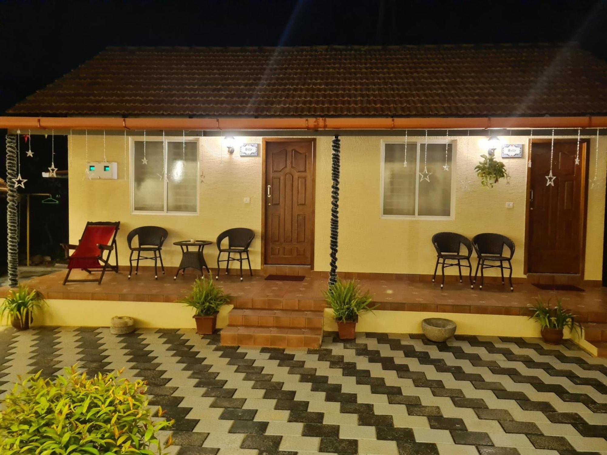 Sunny Smiles Homestay Mangalore Eksteriør bilde