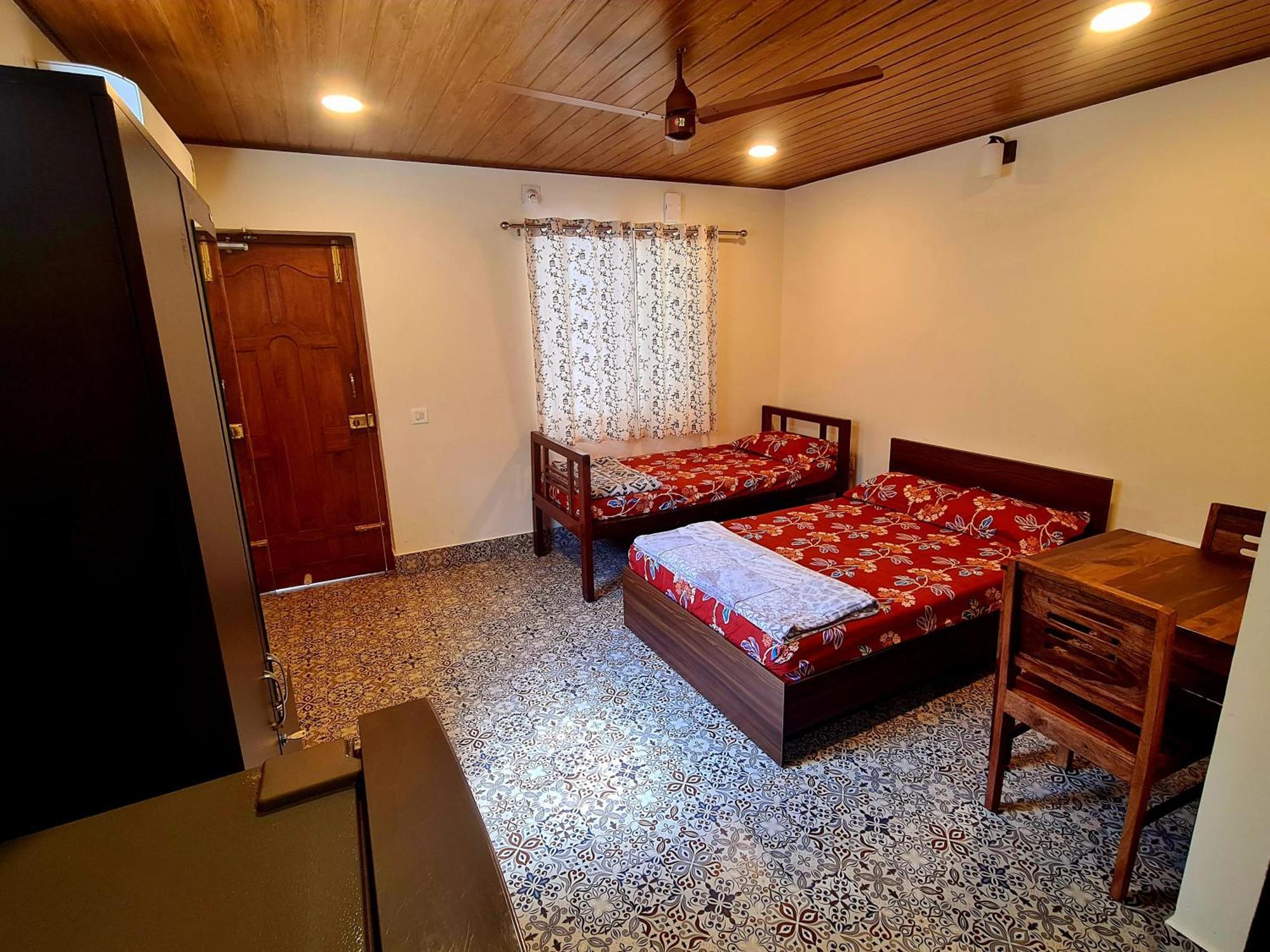 Sunny Smiles Homestay Mangalore Eksteriør bilde